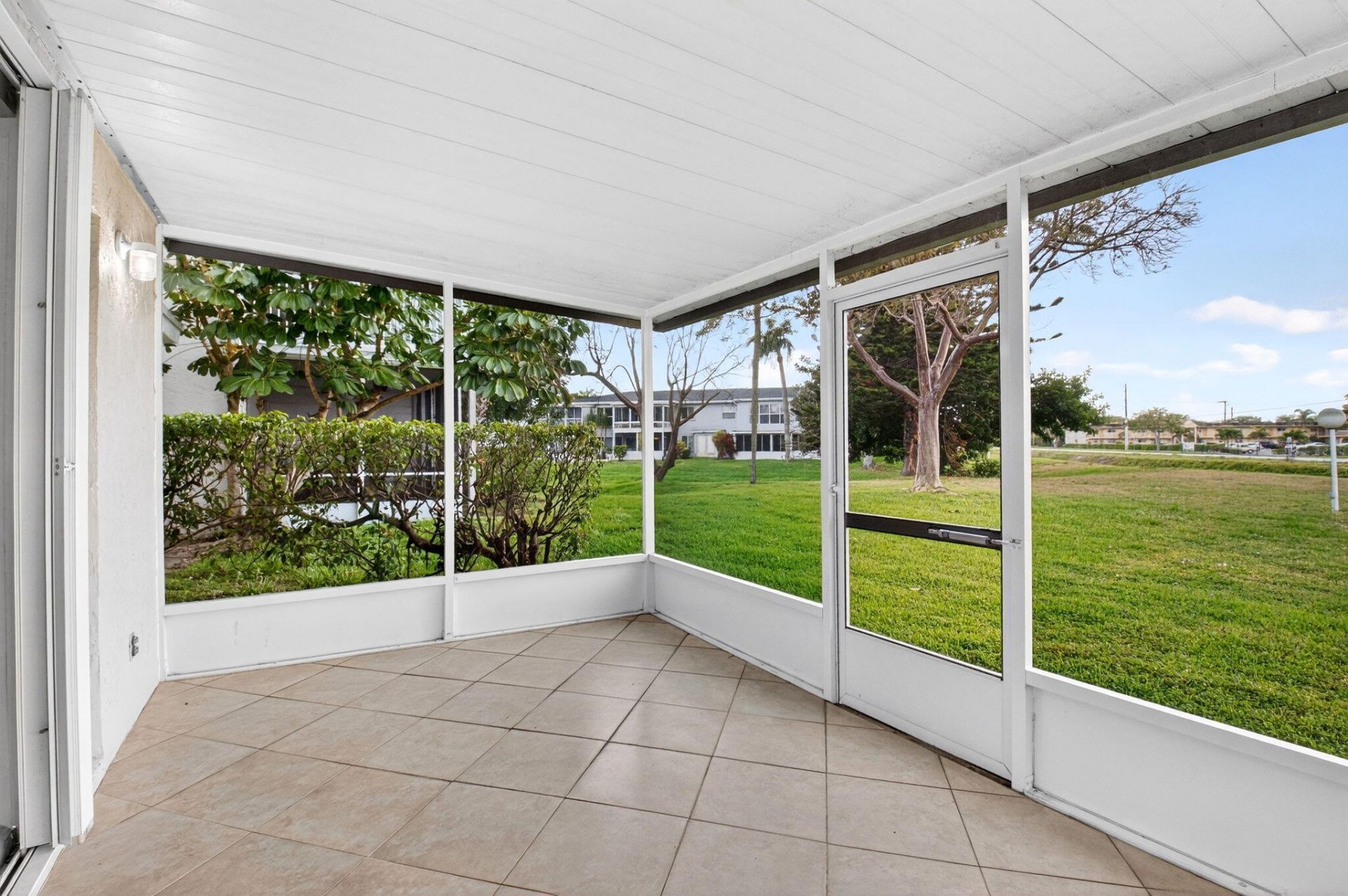 2840 SW 13th Street, Unit 103, Delray Beach, FL 33445 Photo