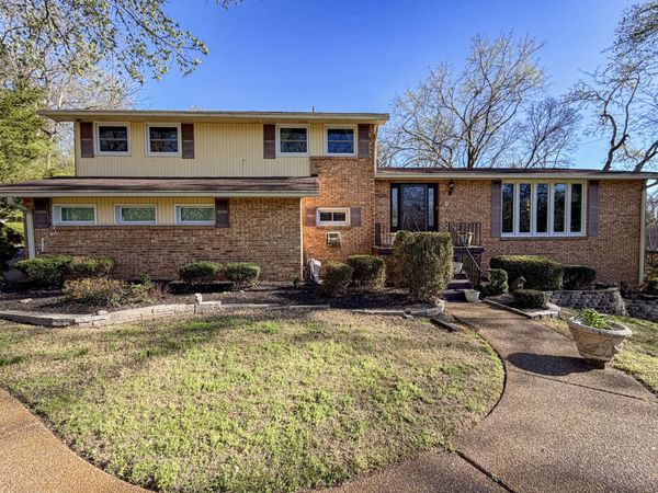 3615 Fairmeade Dr , Nashville, TN 37218