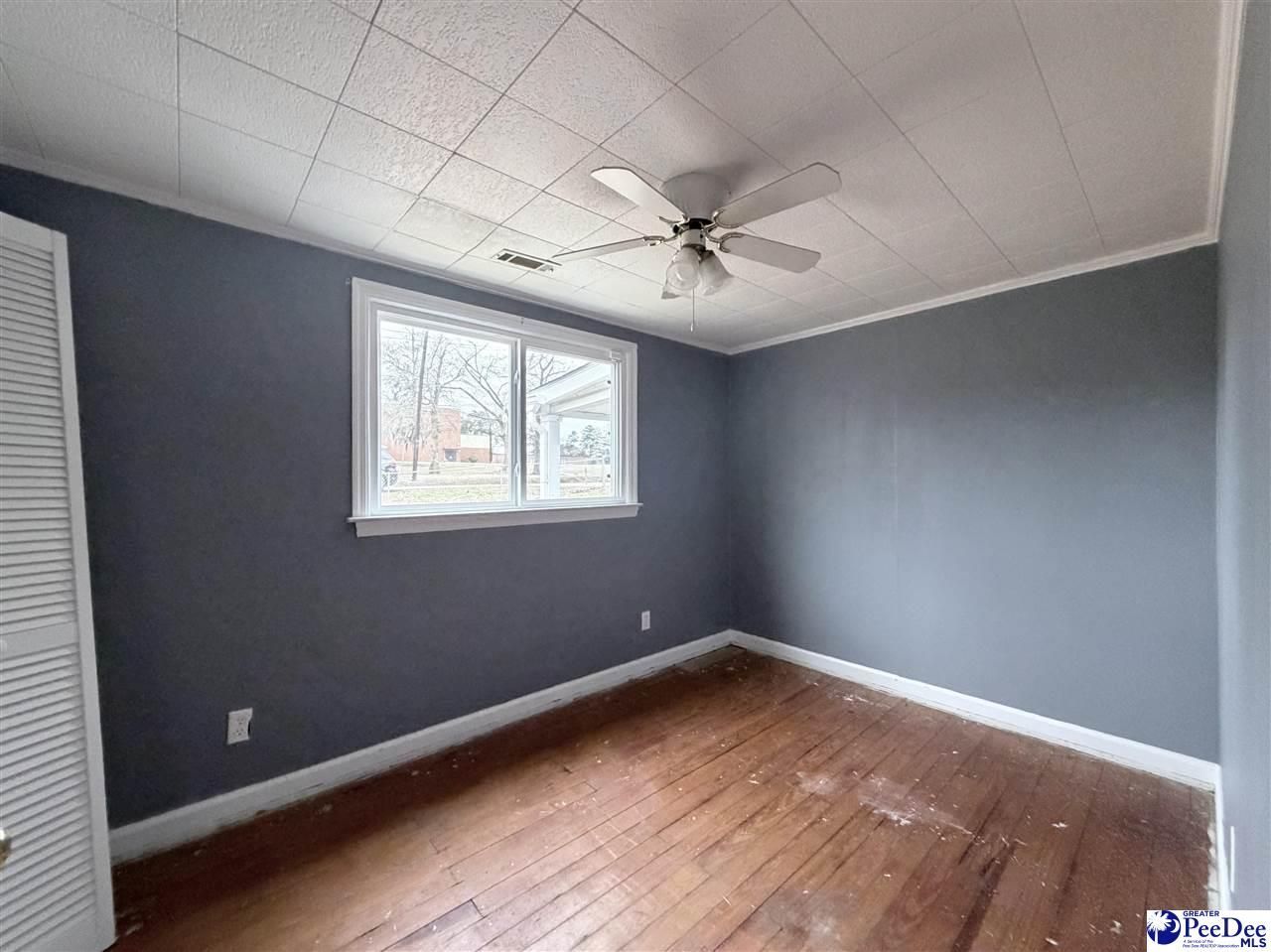 405 E 1st Avenue Photo 19