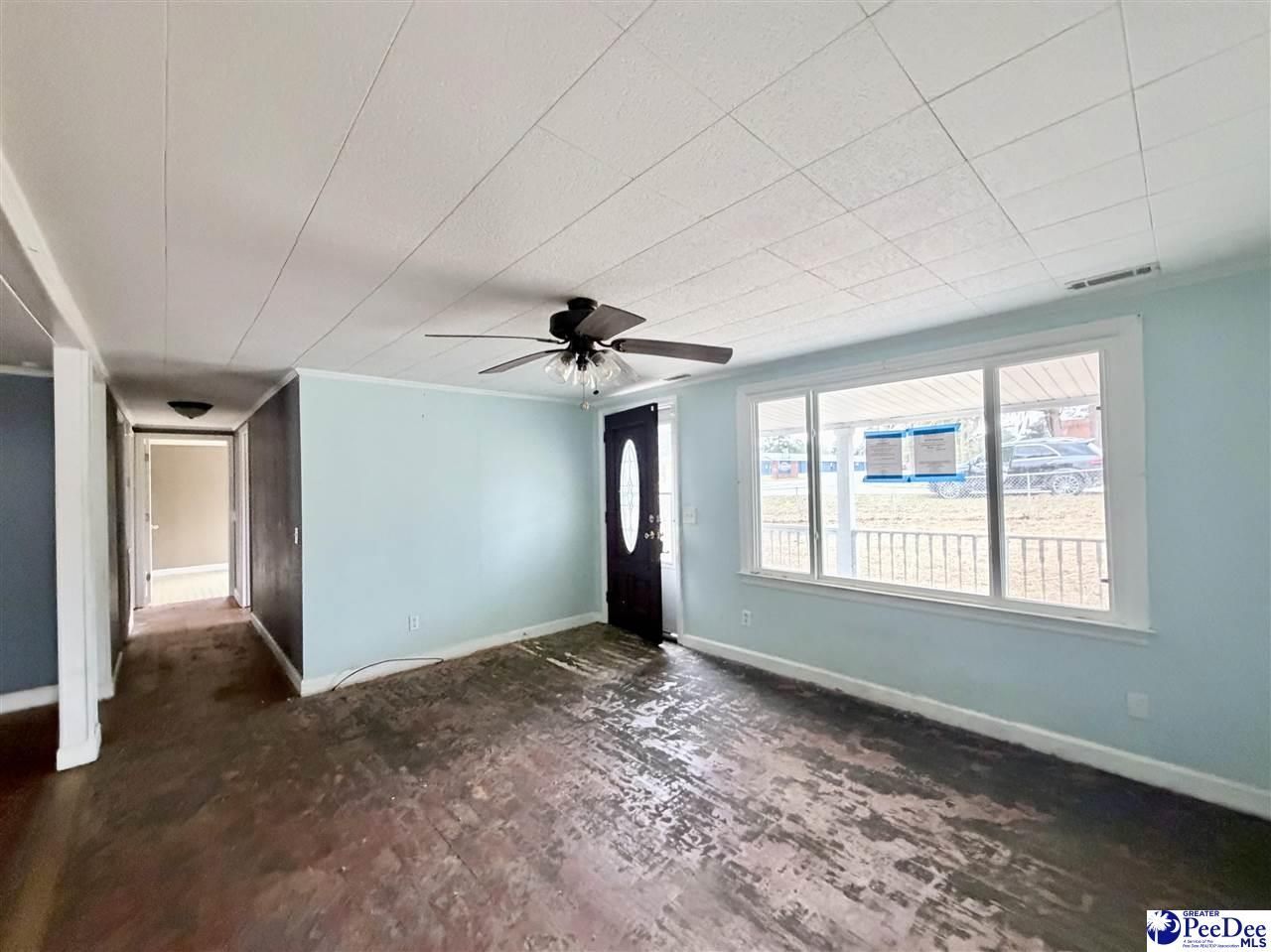 405 E 1st Avenue Photo 6