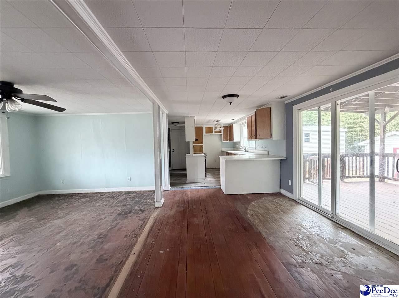 405 E 1st Avenue Photo 8