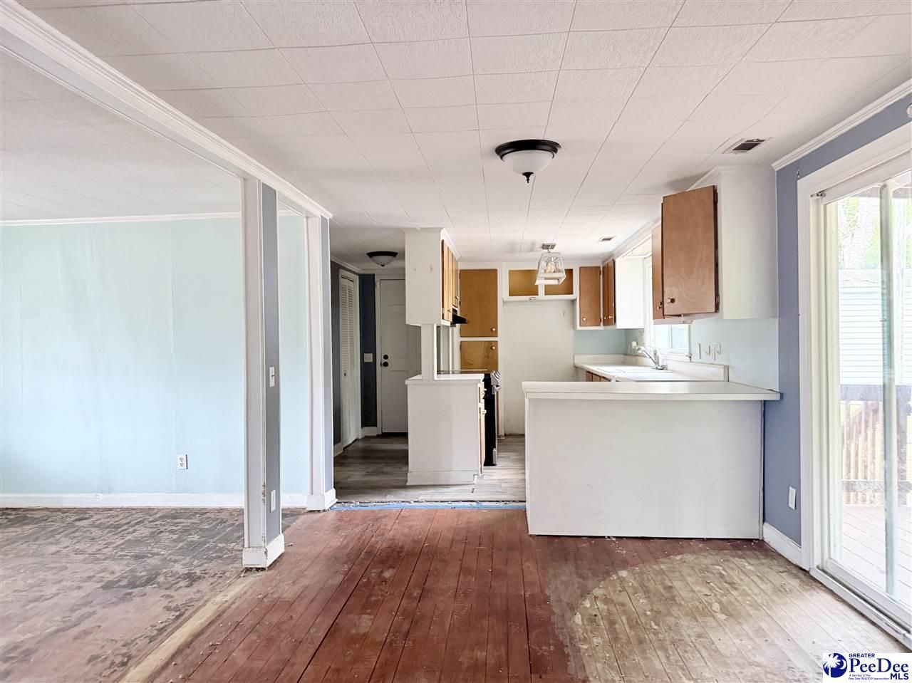 405 E 1st Avenue Photo 9