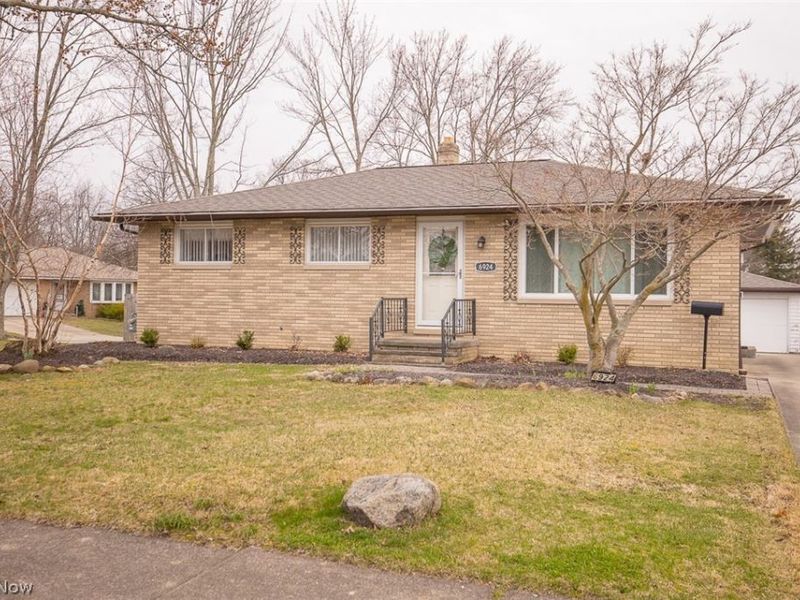 6924 Day Drive , Parma, OH 44129 Photo 36