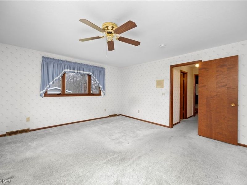 8638 Hollis Lane , Brecksville, OH 44141 Photo 19