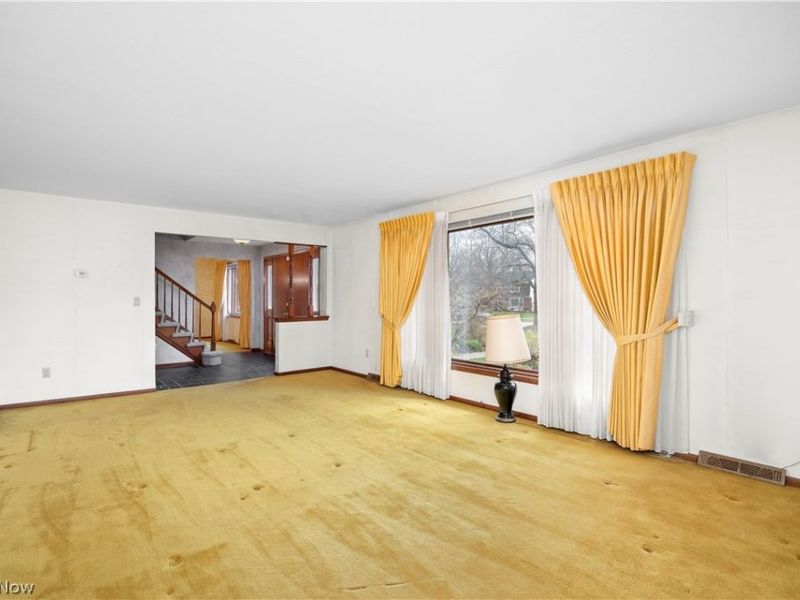 8638 Hollis Lane , Brecksville, OH 44141 Photo 6