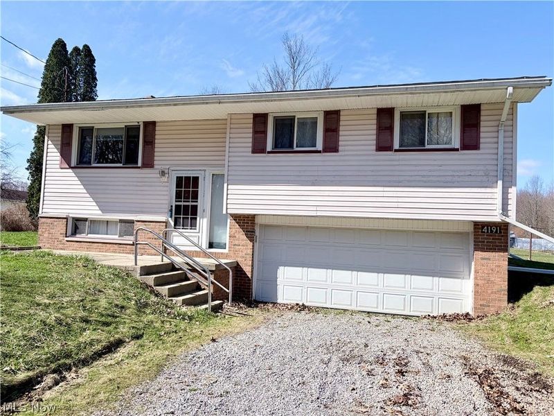 4191 Custer Orangeville Road NE, Burghill, OH 44404 Photo 3