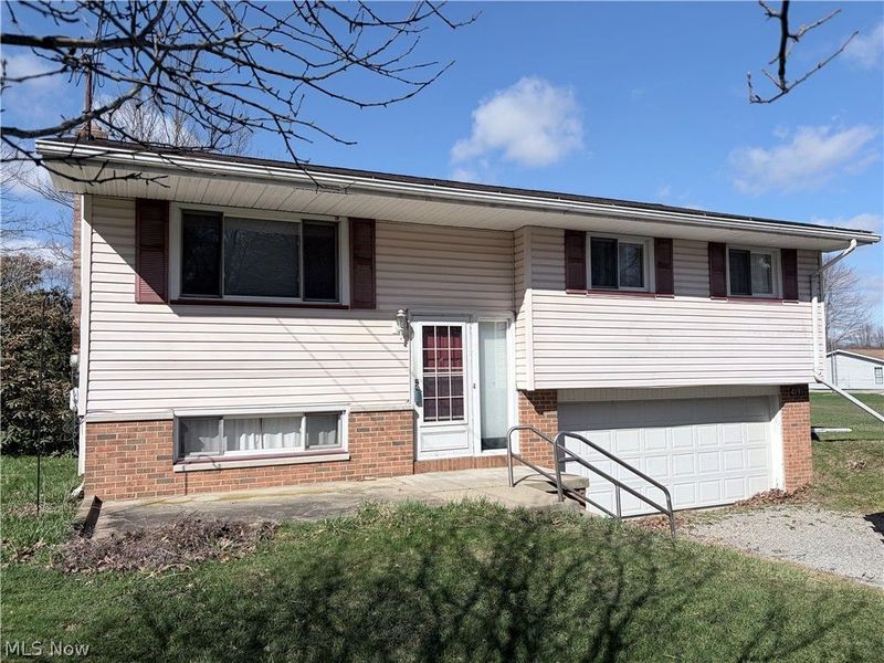 4191 Custer Orangeville Road NE, Burghill, OH 44404 Photo 4