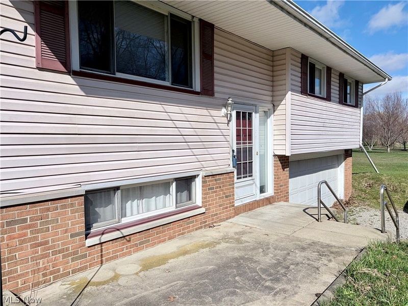 4191 Custer Orangeville Road NE, Burghill, OH 44404 Photo 5