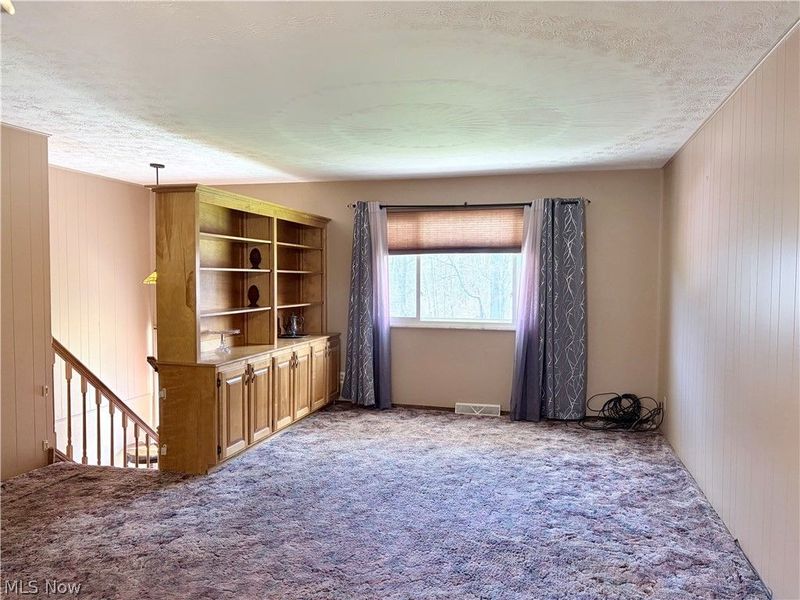 4191 Custer Orangeville Road NE, Burghill, OH 44404 Photo 9