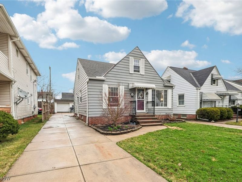 5227 W 52nd Street , Parma, OH 44134 Photo 2