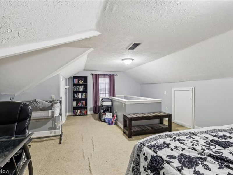 5227 W 52nd Street , Parma, OH 44134 Photo 22