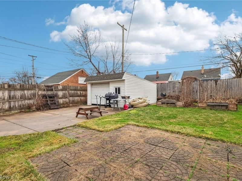 5227 W 52nd Street , Parma, OH 44134 Photo 28