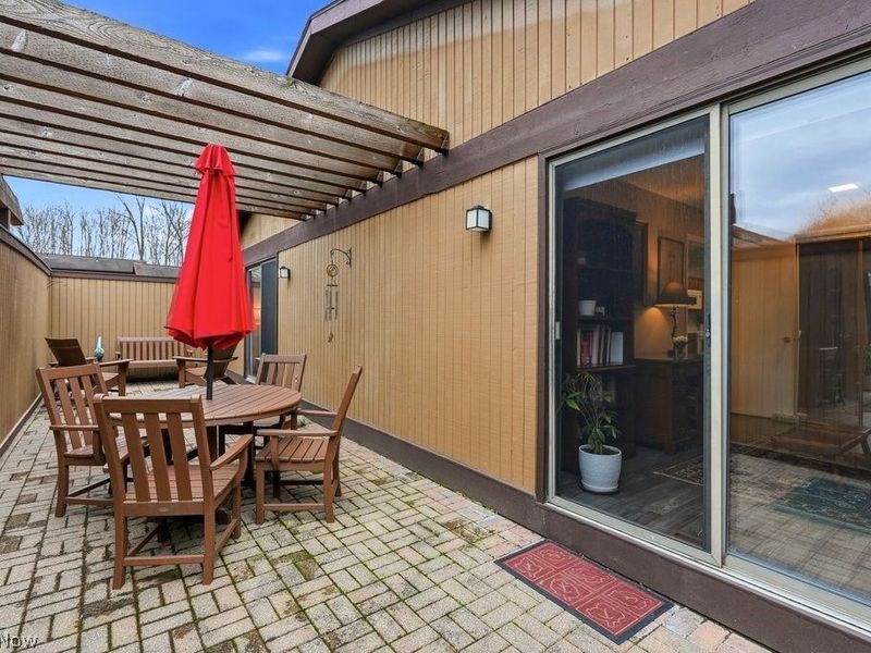 17640 Walnut Trail , Chagrin Falls, OH 44023 Photo 10