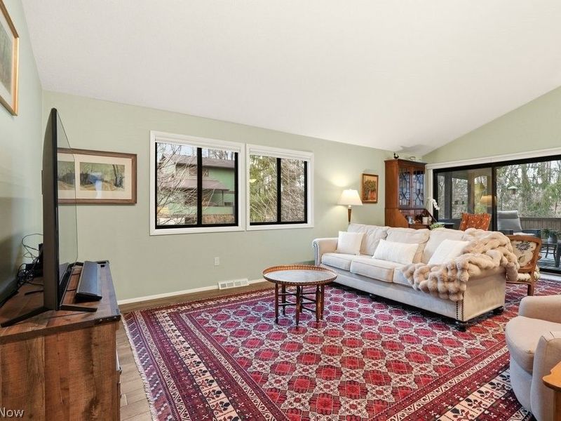 17640 Walnut Trail , Chagrin Falls, OH 44023 Photo 19