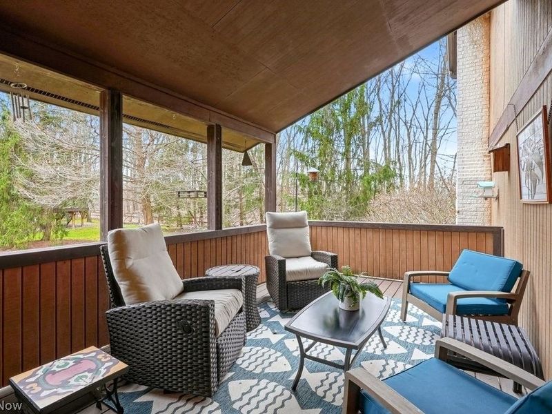 17640 Walnut Trail , Chagrin Falls, OH 44023 Photo 7