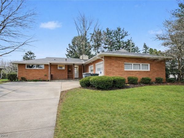 4214 Ashwood Street NW, Canton, OH 44708