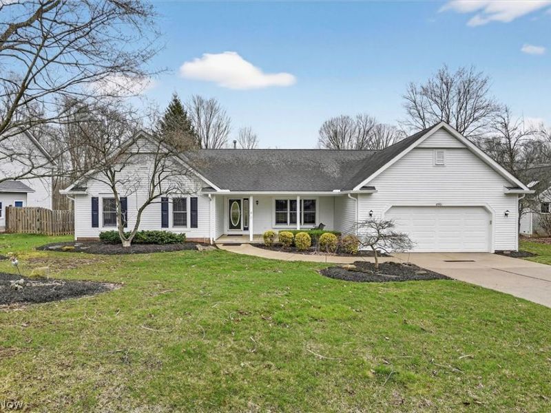 2081 McClaren Lane, Broadview Heights, OH 44147 Photo 1