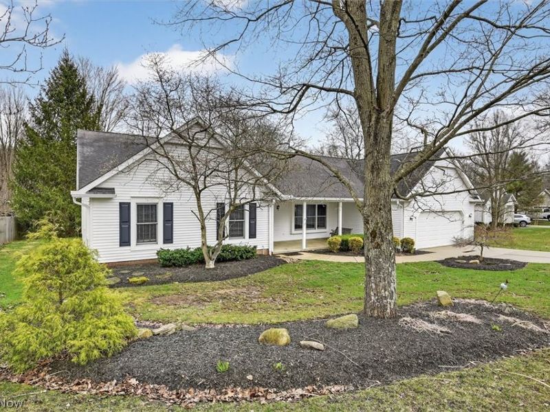 2081 McClaren Lane, Broadview Heights, OH 44147 Photo 2