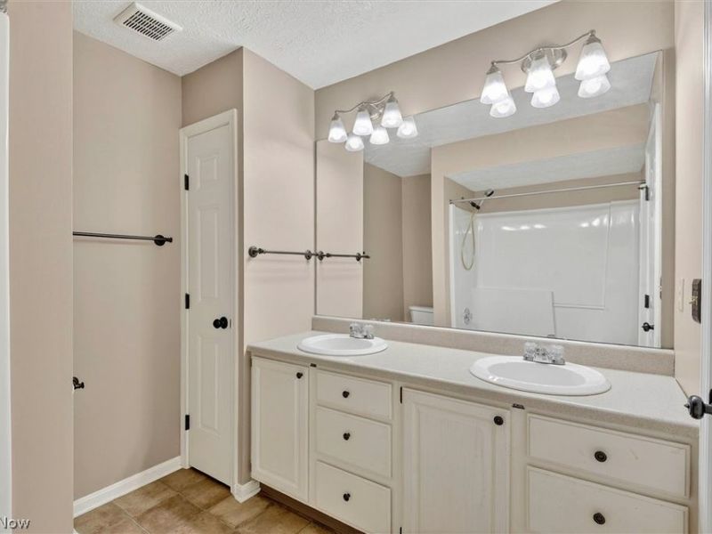 2081 McClaren Lane, Broadview Heights, OH 44147 Photo 28