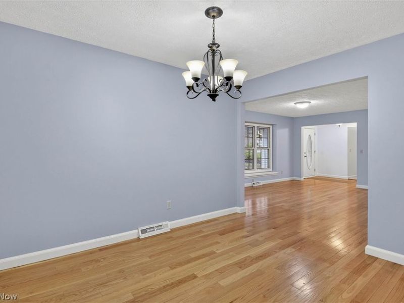 2081 McClaren Lane, Broadview Heights, OH 44147 Photo 8