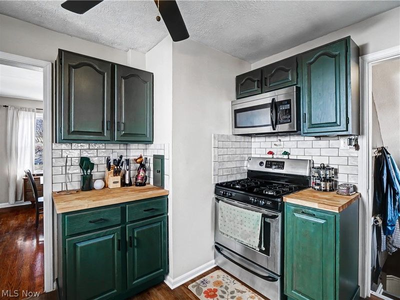 2216 Wascana Avenue, Lakewood, OH 44107 Photo 17