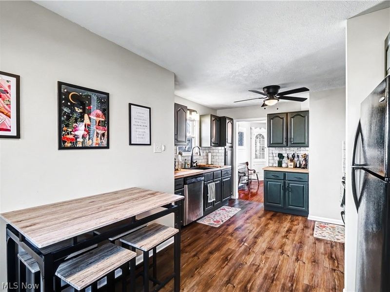 2216 Wascana Avenue, Lakewood, OH 44107 Photo 21