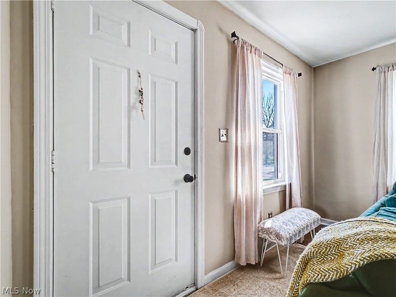 2216 Wascana Avenue, Lakewood, OH 44107 Photo 4