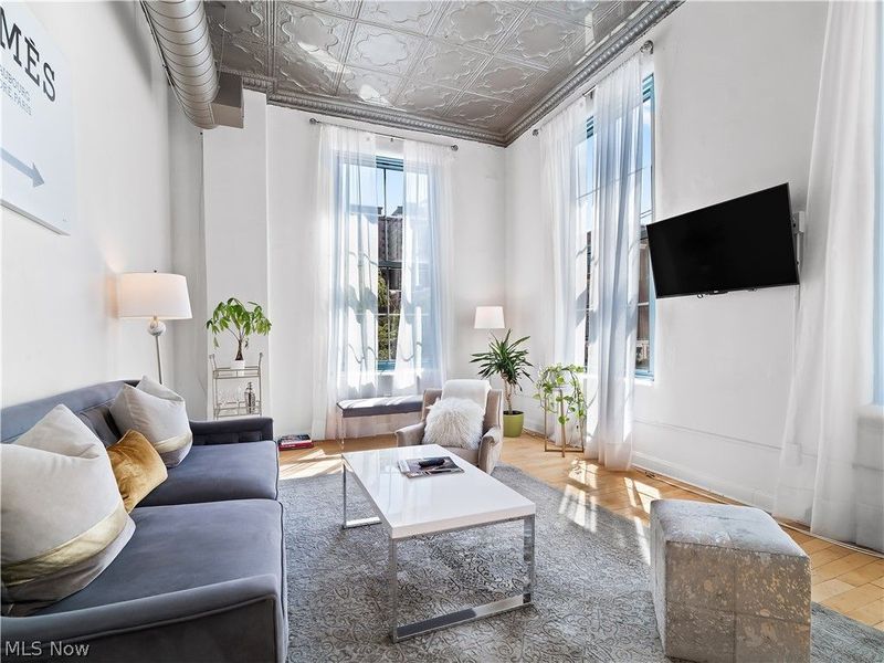 408 W Saint Clair Avenue , Unit 215, Cleveland, OH 44113 Photo 18