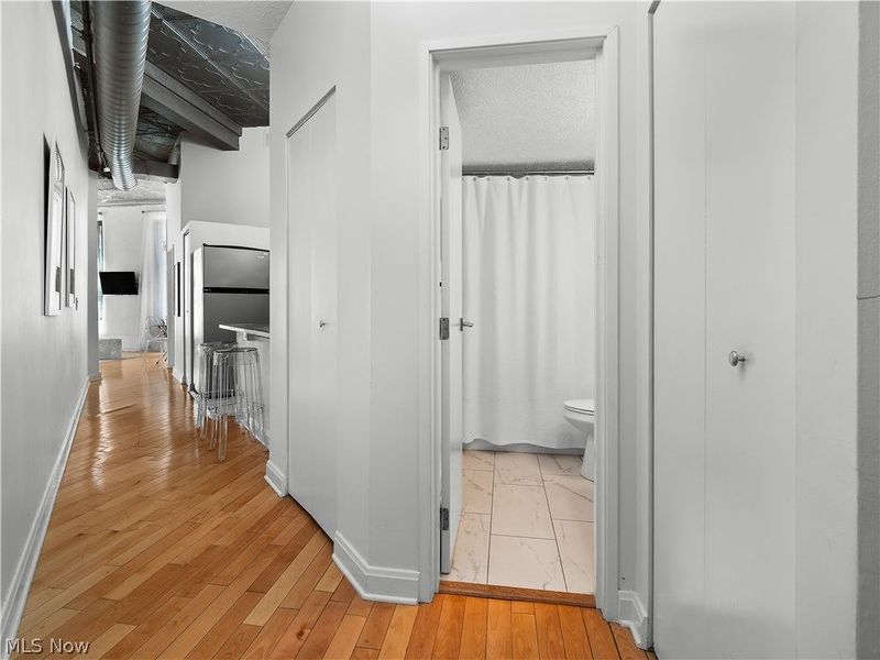 408 W Saint Clair Avenue , Unit 215, Cleveland, OH 44113 Photo 3