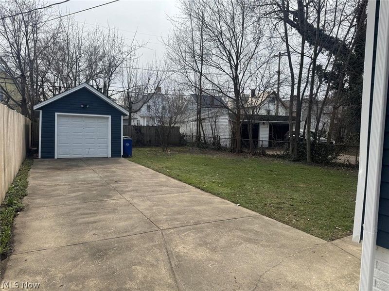 10331 Bernard Avenue , Cleveland, OH 44111 Photo 27