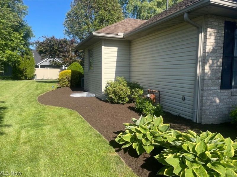 705 Dale Avenue NW, Strasburg, OH 44680 Photo 4