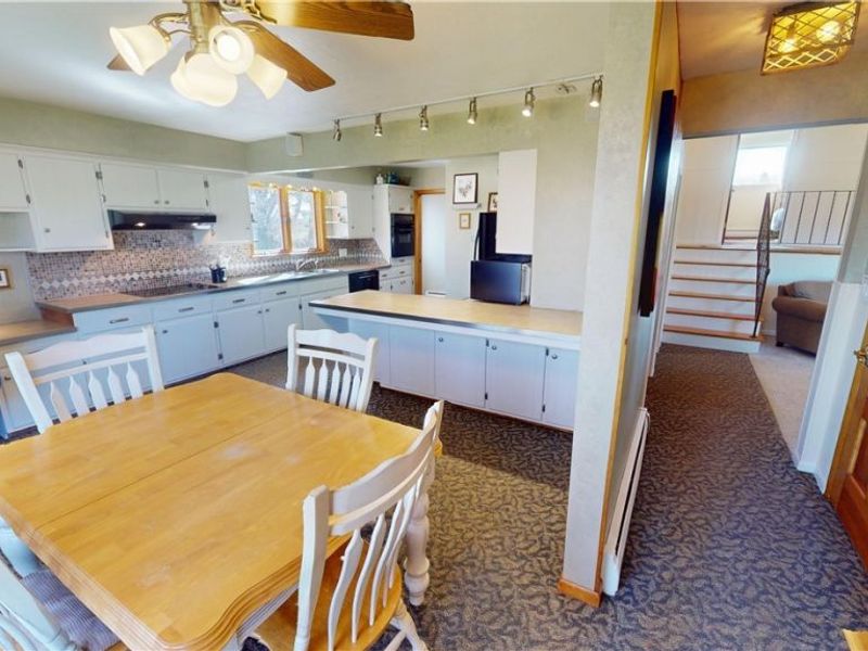 6904 Center Road, Valley City, OH 44280 Photo 7