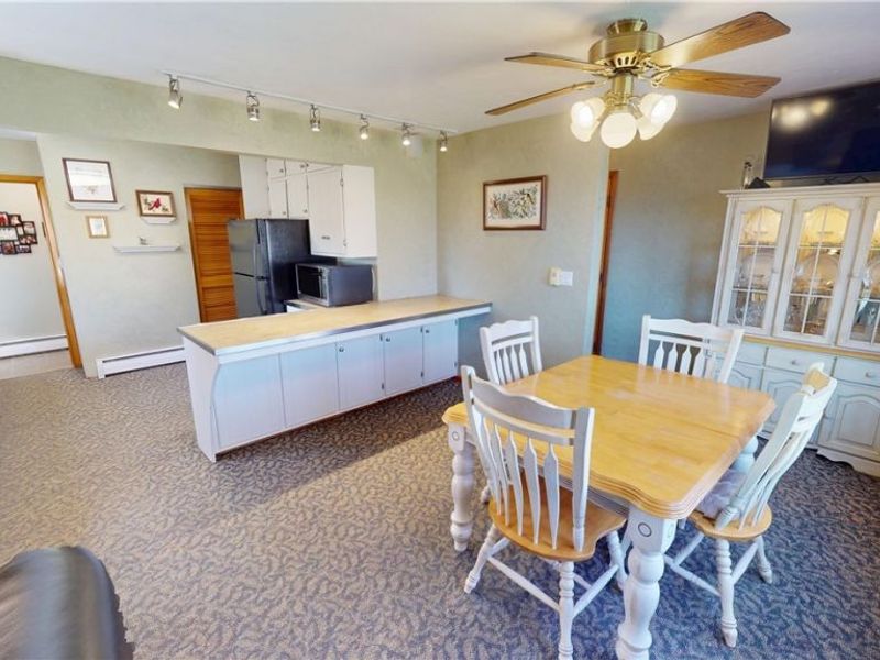 6904 Center Road, Valley City, OH 44280 Photo 8