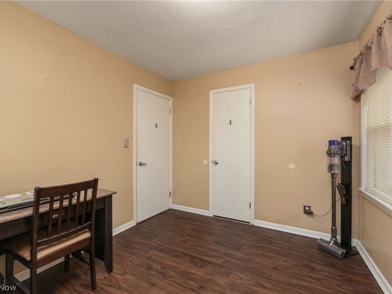 6750 Commonwealth Boulevard, Parma Heights, OH 44130 Photo 16