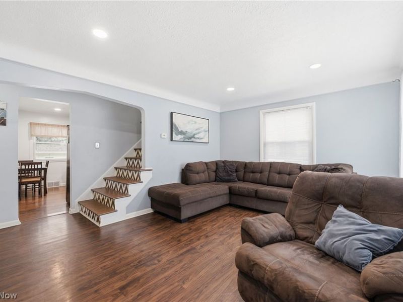 6750 Commonwealth Boulevard, Parma Heights, OH 44130 Photo 3