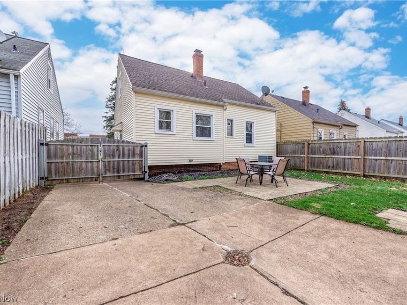 6750 Commonwealth Boulevard, Parma Heights, OH 44130 Photo 37