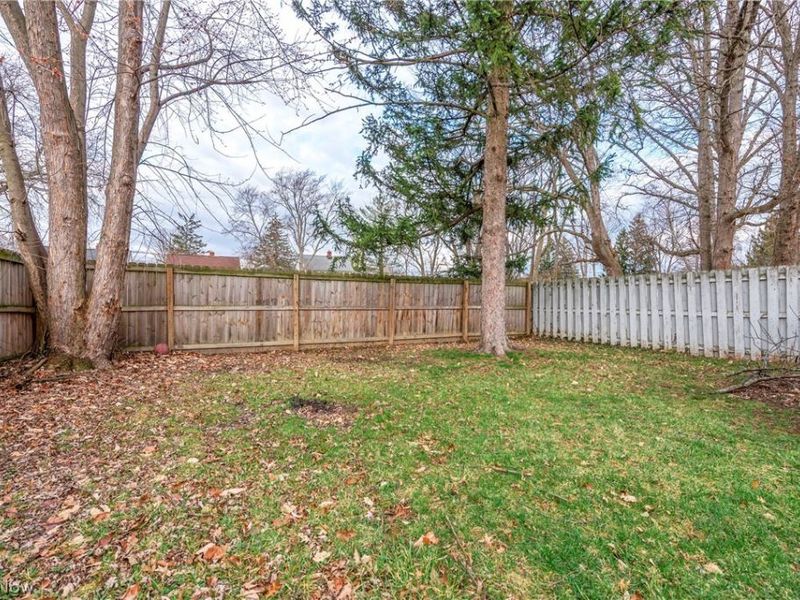 6750 Commonwealth Boulevard, Parma Heights, OH 44130 Photo 38