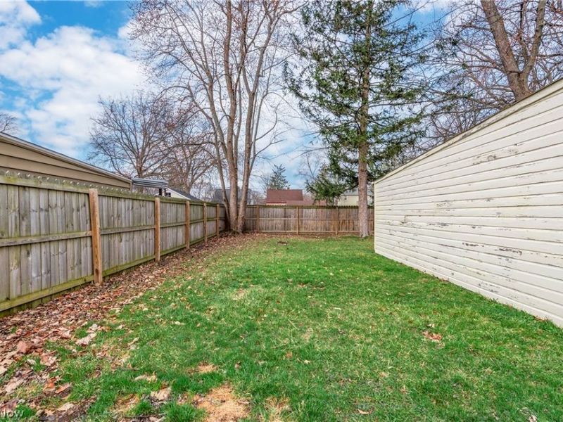 6750 Commonwealth Boulevard, Parma Heights, OH 44130 Photo 39