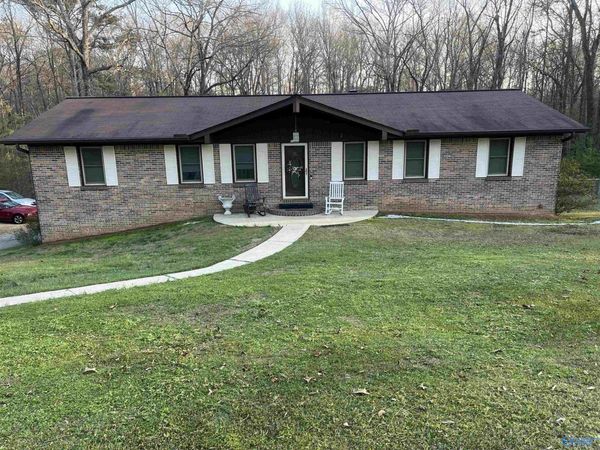 1945 Louise Avenue, Southside, AL 35907