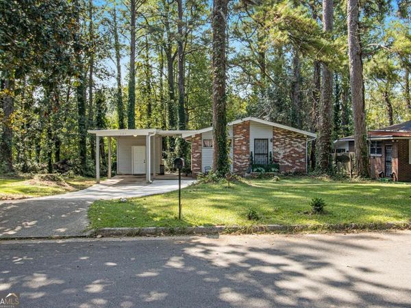 127 Ruzelle Drive SE, Atlanta, GA 30354