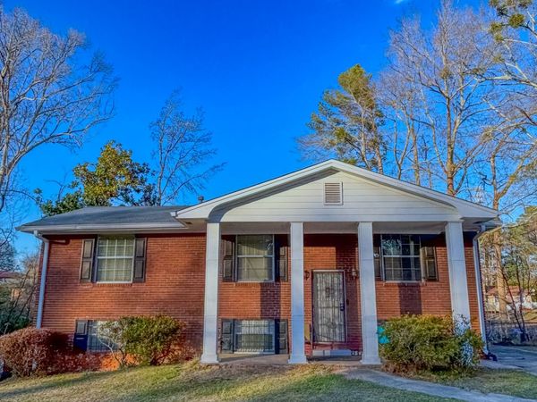 1273 Shoreham Drive, Atlanta, GA 30349
