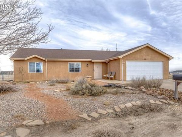 593 E Blaine Drive, Pueblo West, CO 81007