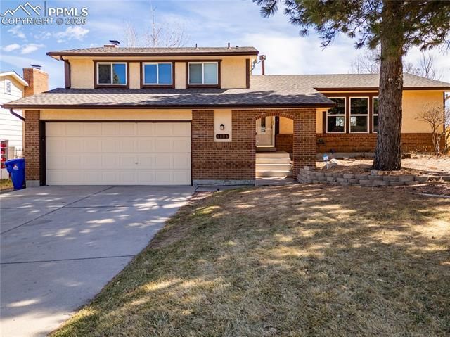6686 Lange Circle, Colorado Springs, CO 80918 Main Photo