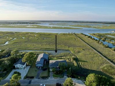 720 E Erie Avenue, Folly Beach, SC 29439