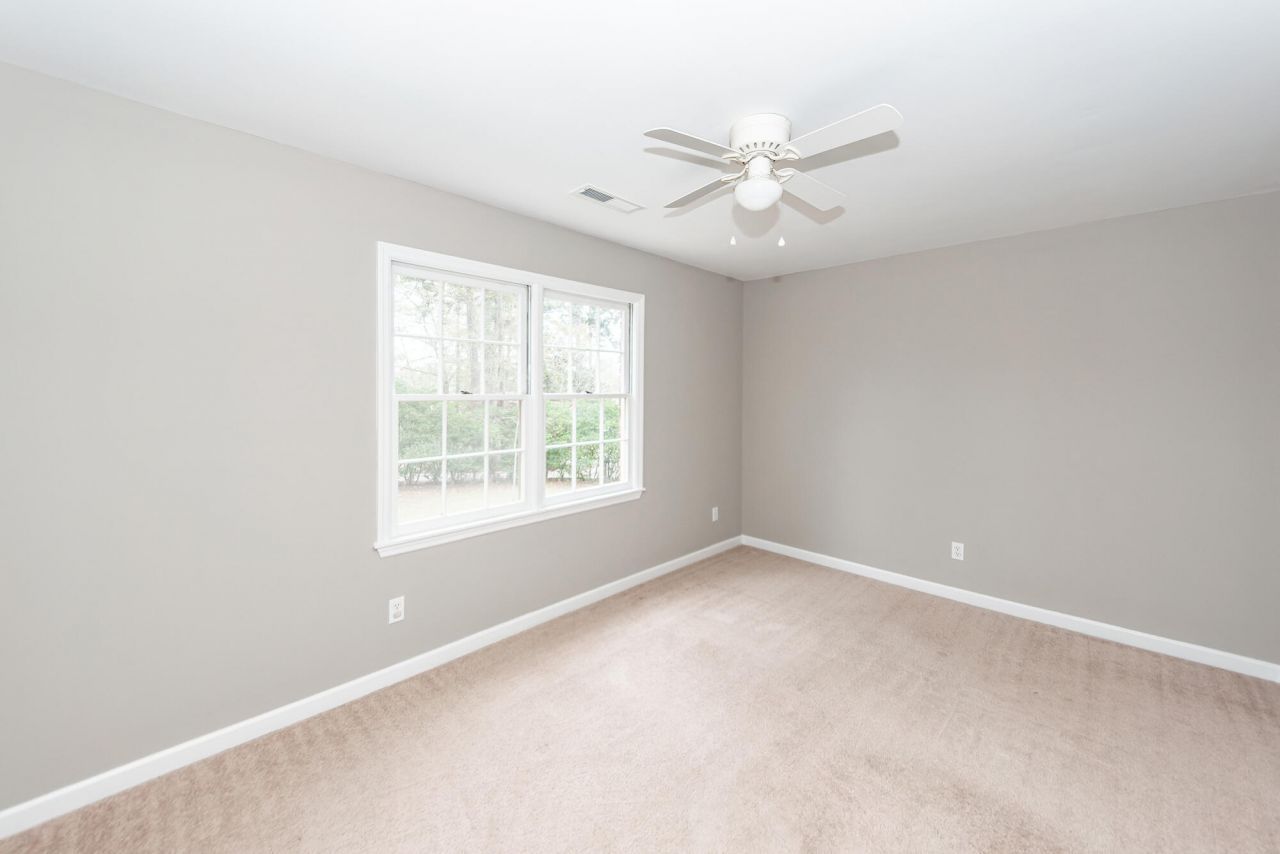 405 Grouse Road Photo 23