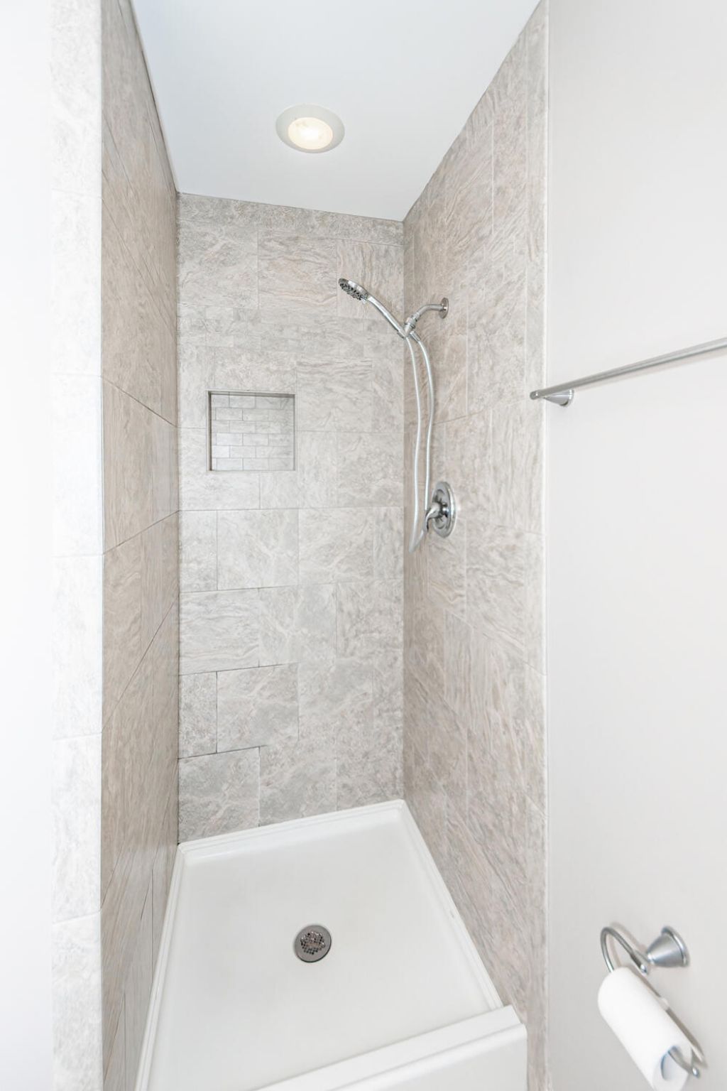 405 Grouse Road Photo 38