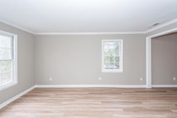 405 Grouse Road photo 4