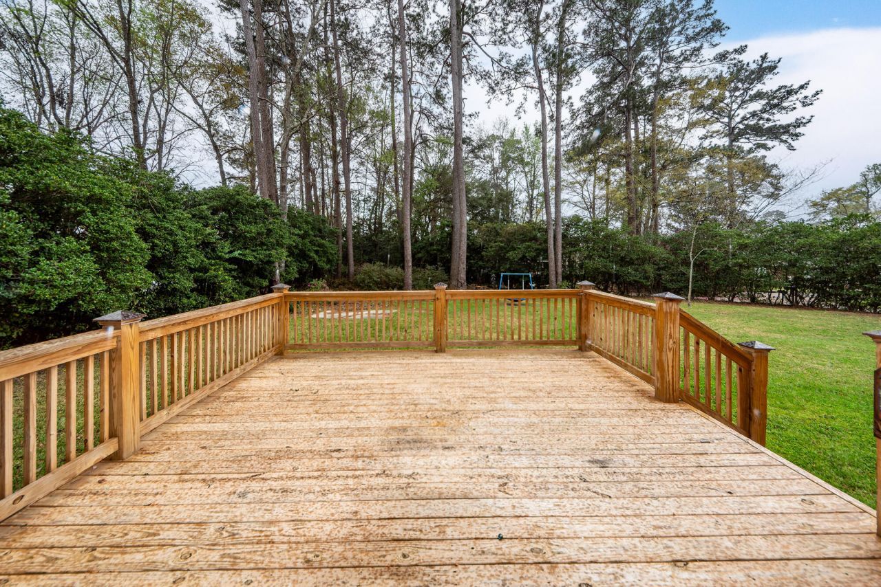 405 Grouse Road Photo 40