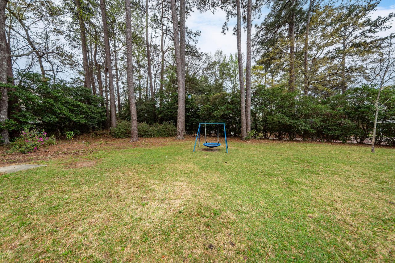 405 Grouse Road Photo 42