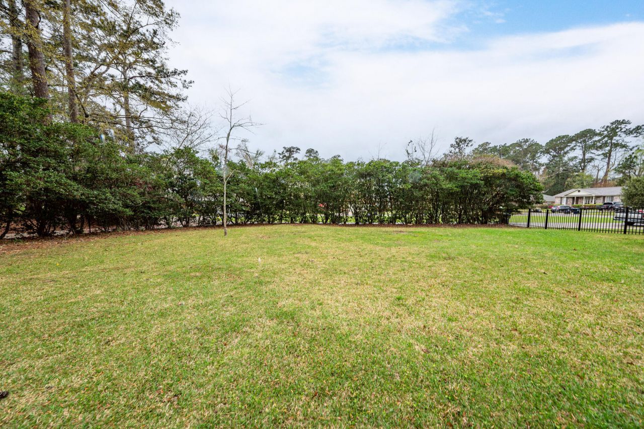 405 Grouse Road Photo 43